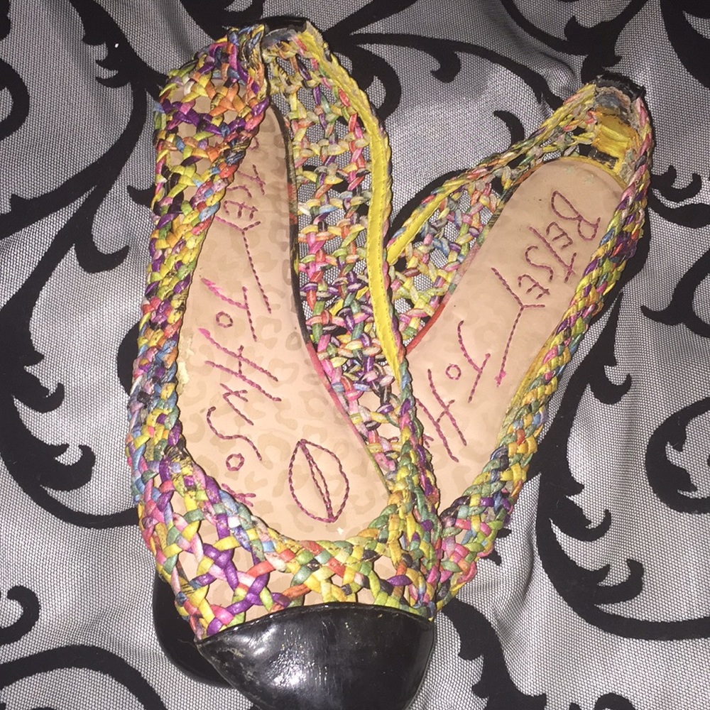 Awesome multi color Betsy’s!